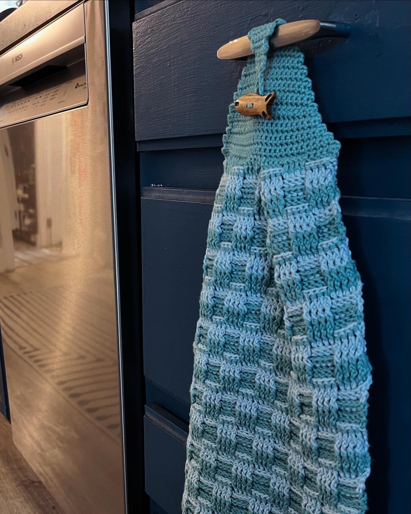 Ocean Tide Kitchen Towel - Intermediate PDF Crochet Pattern