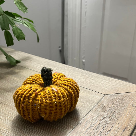 Knitted Pumpkin - Small